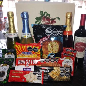 COMBO FIESTA 1B: SIDRA+ANANA FIZZ+ FRESA+P/DULCE FRUTAS+ BUDIN C/FRU+2TURRONES+BUDINDSMARMO+ 1 ZORRO